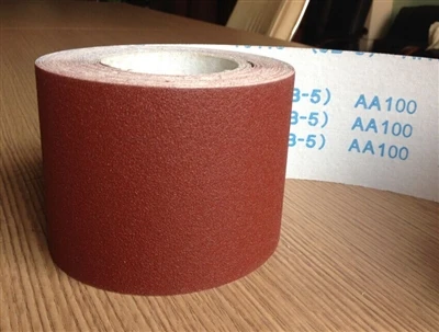 SỰ KHÁC BIỆT GIỮA GIẤY NHÁM VÀ VẢI ĐÁ NHÁM